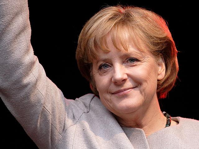 Angela Merkel abre caminho para ser primeira-ministra da Alemanha-0