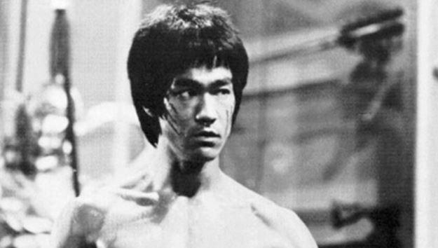 Nasce Bruce Lee, ícone cultural e referência nas artes marciais-0