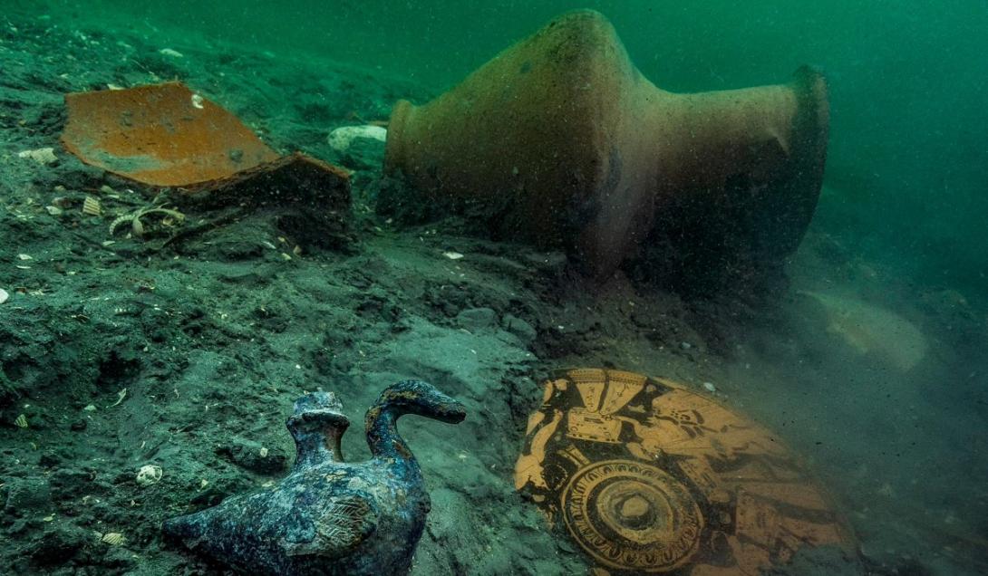 Pesquisadores descobrem tesouros em um antigo templo submerso na costa do Egito-0