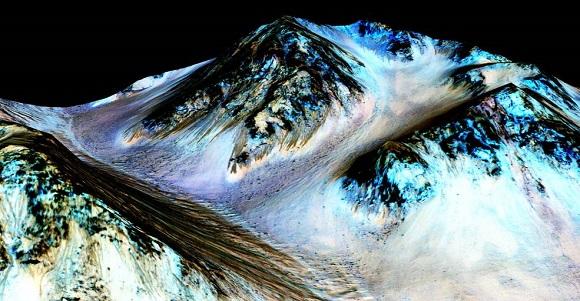 Cientistas podem ter descoberto origem de rastros misteriosos em Marte-0