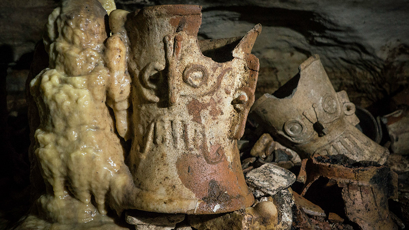 Arqueólogo redescobre caverna maia rodeada por mistérios e maldições-0