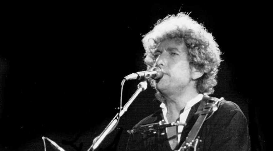 Nasce Bob Dylan, músico e compositor norte-americano-0