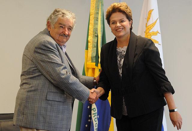 Dilma Rousseff é eleita a primeira mulher presidente do Brasil-0