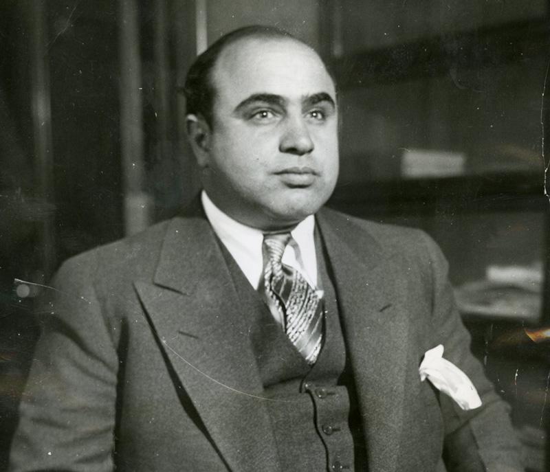Nasce Al Capone, um dos maiores mafiosos dos EUA-0