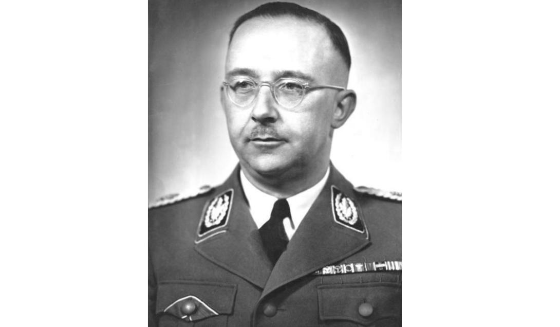 Nasce Heinrich Himmler, nazista que foi um dos principais arquitetos do Holocausto-0