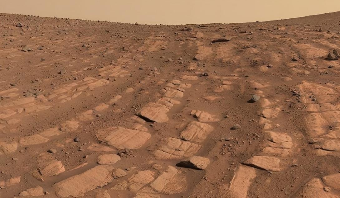 NASA encontra evidências de um antigo rio em Marte-0